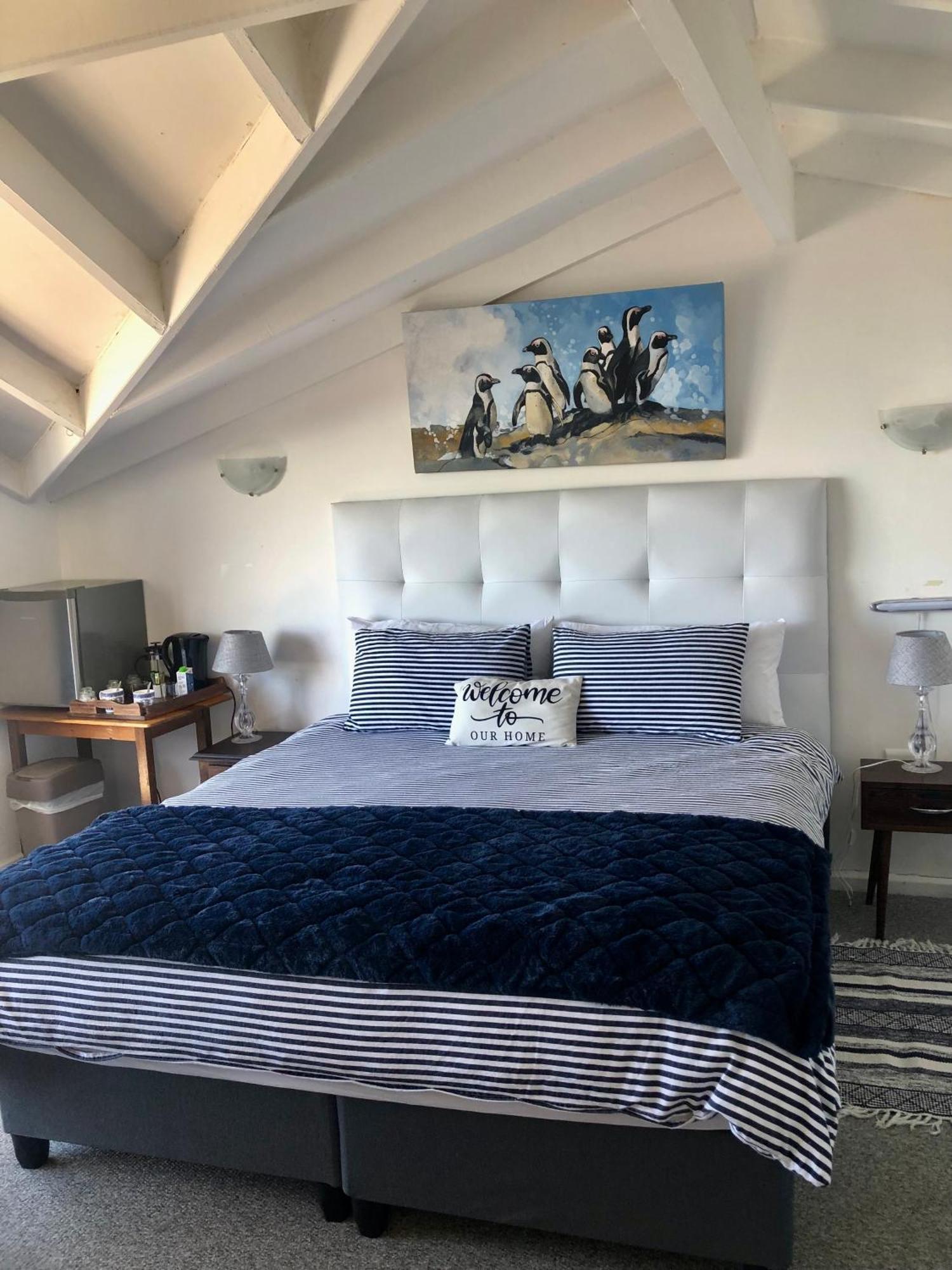 Ollava Guesthouse Саймонстаун Экстерьер фото